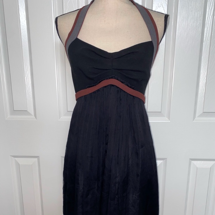 Black Halo Silk Dress With Sweetheart Neck Line Summer Dress